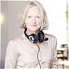 Alexandra von Rohr teaches German Online